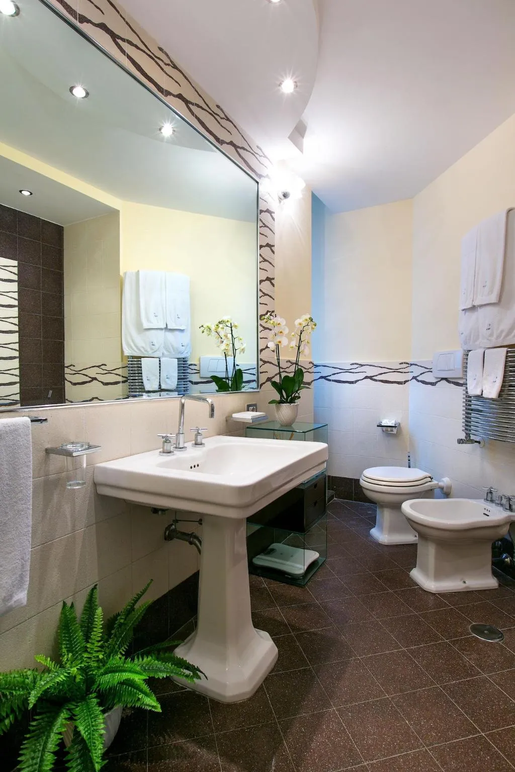 Room, Cubo Apartments, Naples