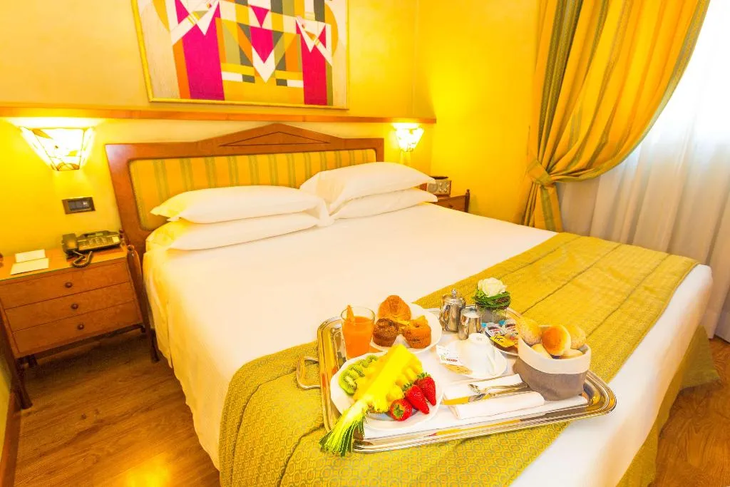 Room, Best Western Art Deco, Rome