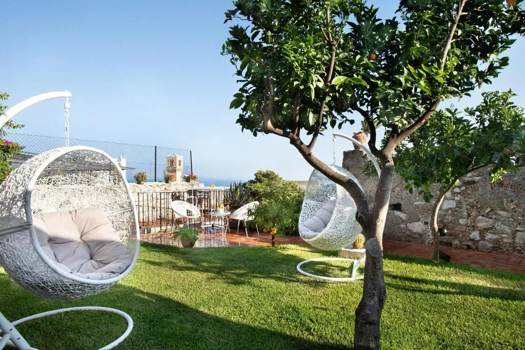 Terrace, Villa Taormina, Taormina