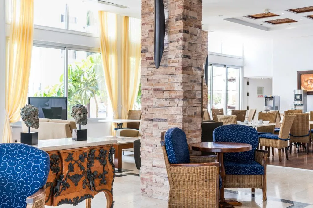 Lobby, Alva Hotel Apartments, Cyprus