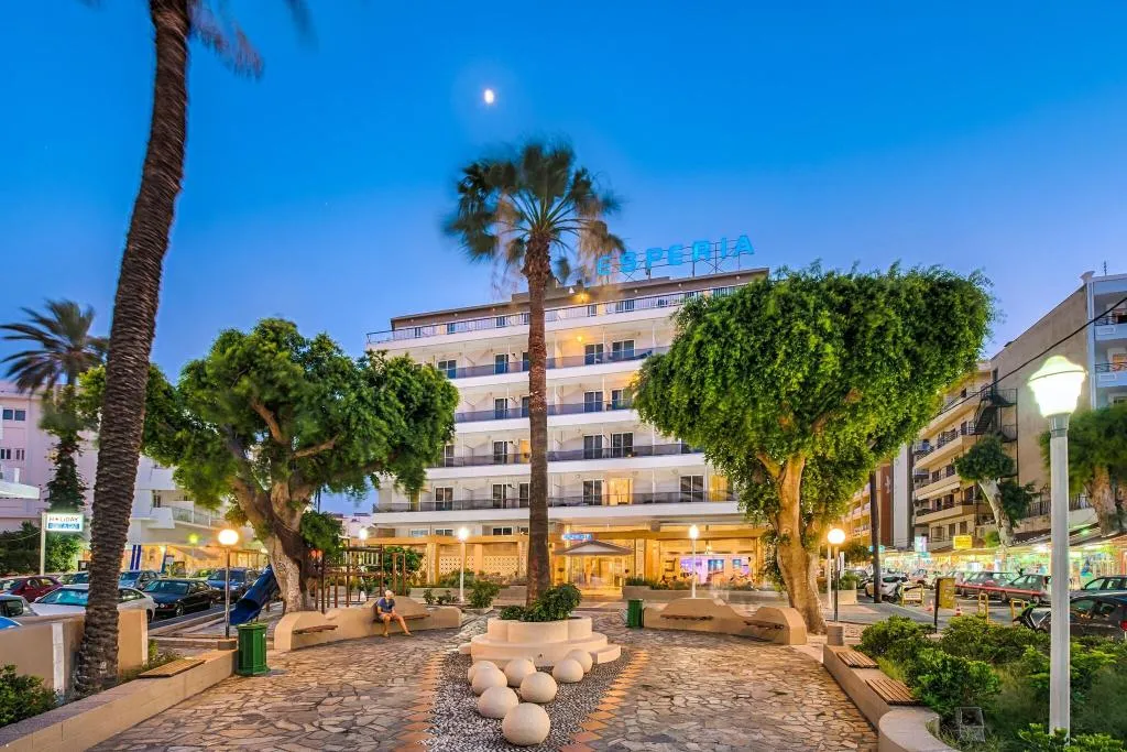 Sports and Entertainment, Esperia, Rhodes