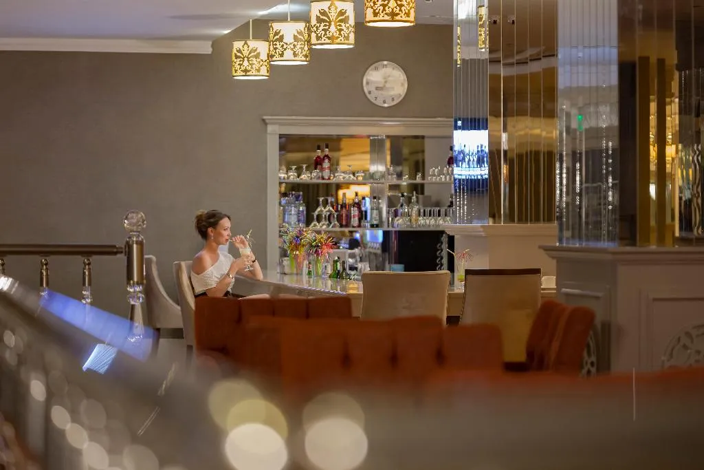 Bar, Side Crown Serenity, Antalya