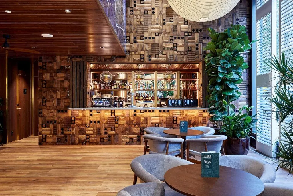 Bar, Radisson Blu 1882 Hotel, Barcelona Sagrada Familia, Barcelona