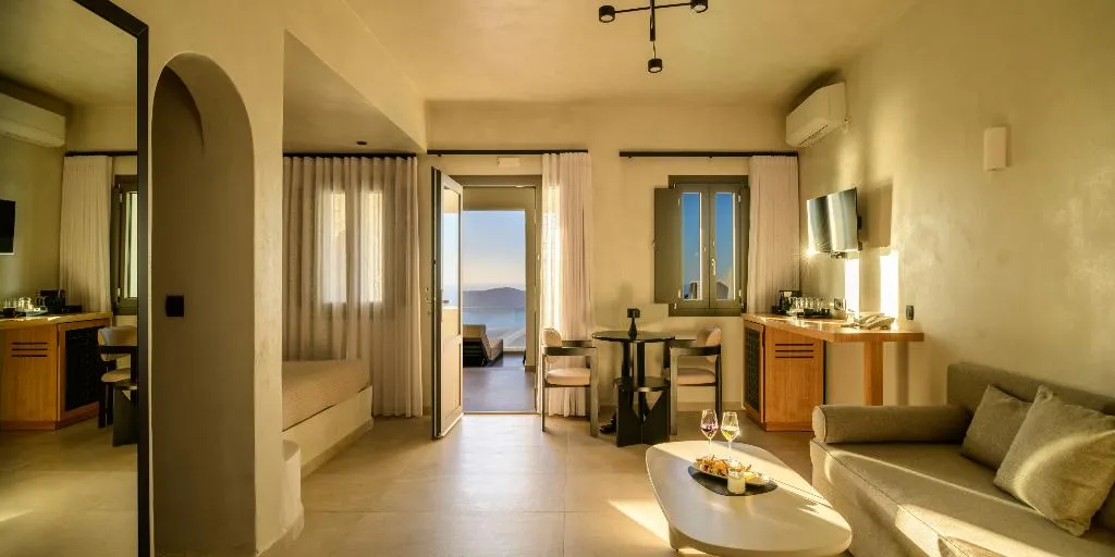SUITE HONEYMOON Room, Andromeda Villas, Santorini