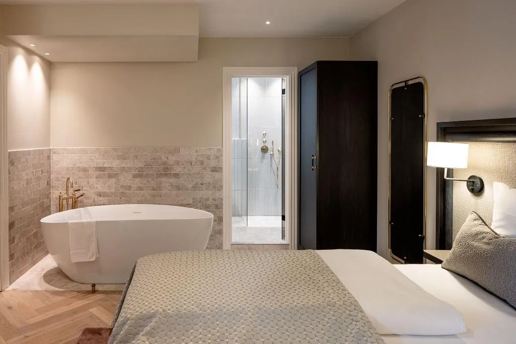 DOUBLE DELUXE SUPERIOR Room, Ascot Hotel, Copenhagen