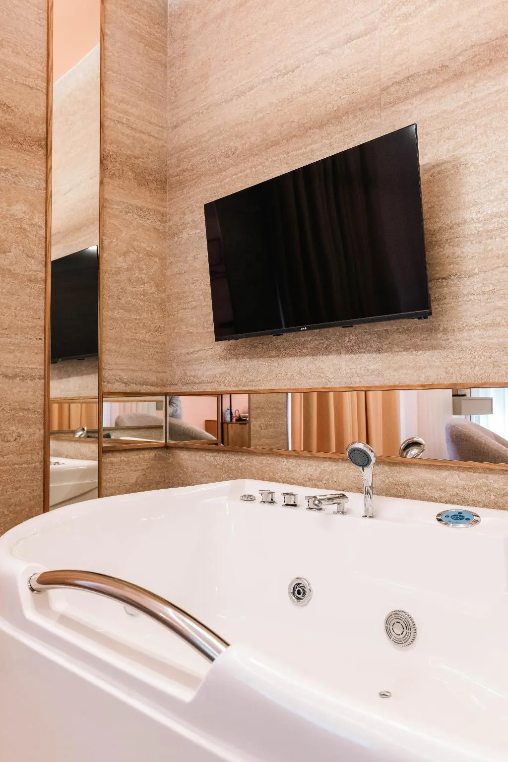 SUITE WITH VIEWS Room, Ambasador Hotel, Durres