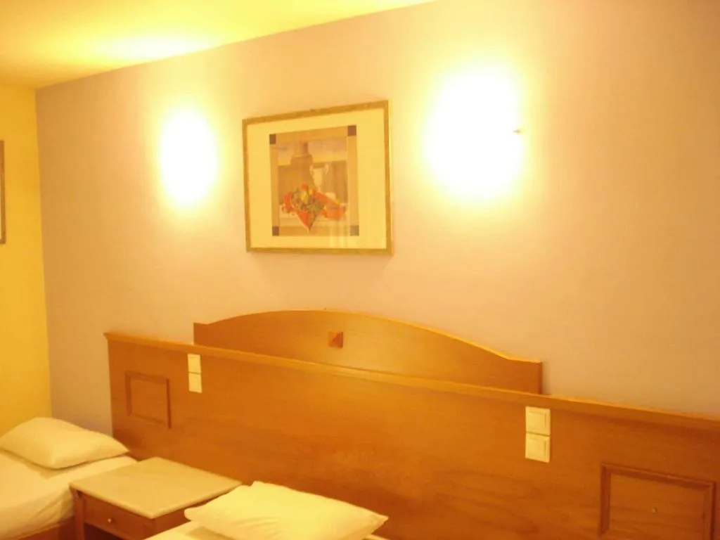 Room, Hotel Cybele, Athens