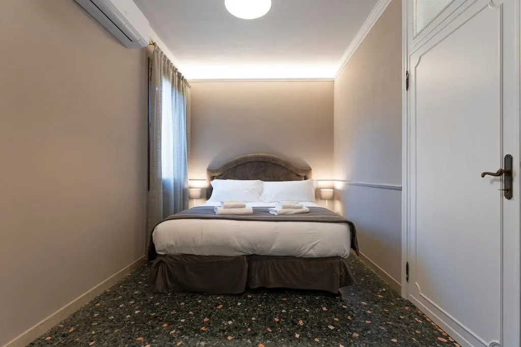 APARTMENT LUXURY Room, San Vio Palace Luxury Apartments, Venice