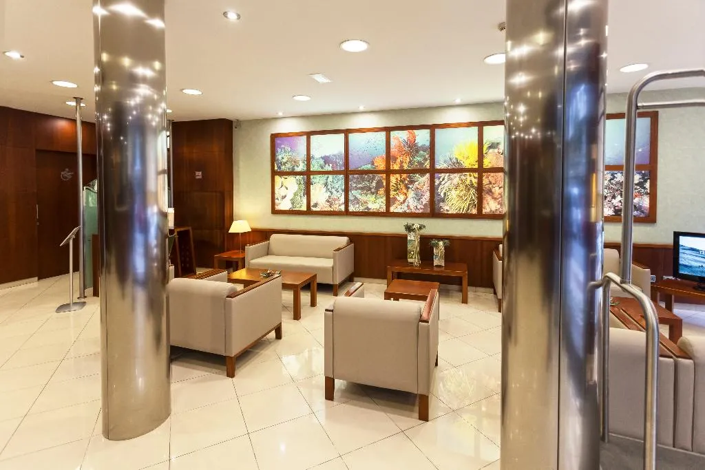 Lobby, Delfin, Costa Brava