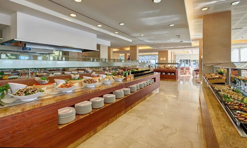 Restaurant, Hipotels Eurotel Punta Rotja, Majorca