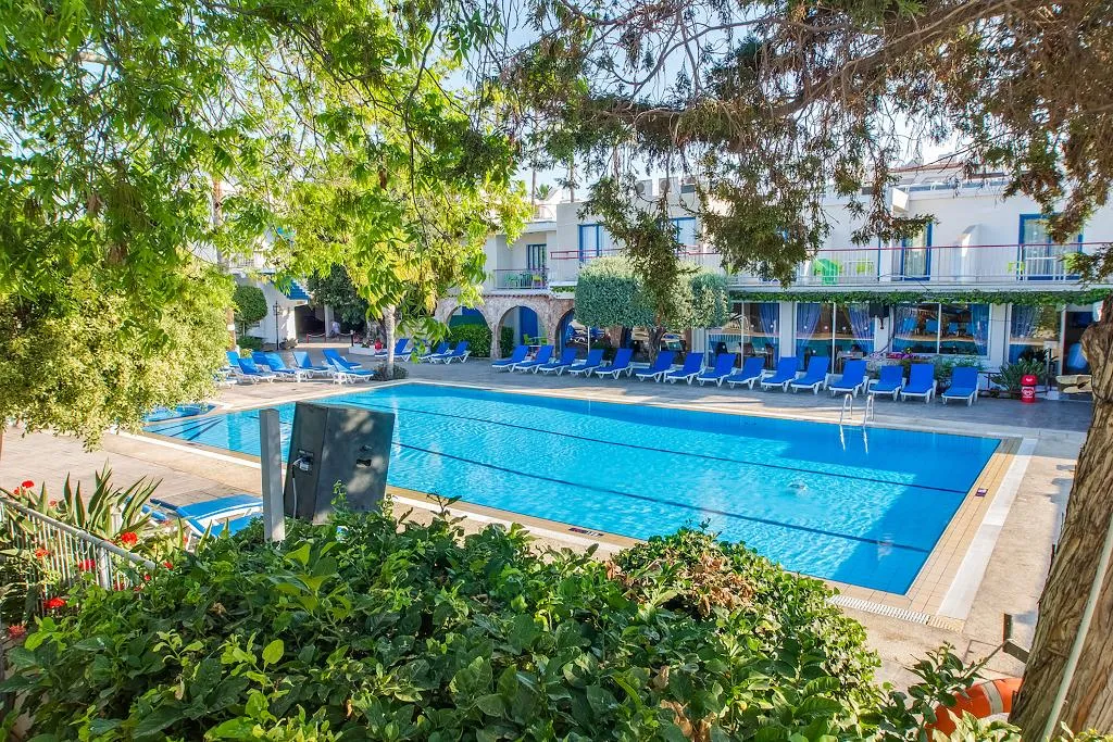 Pool, Green Bungalows, Cyprus