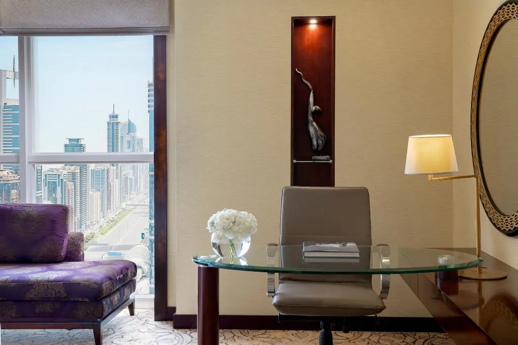 DOUBLE DELUXE KING BED Room, Dusit Thani Dubai, Dubai