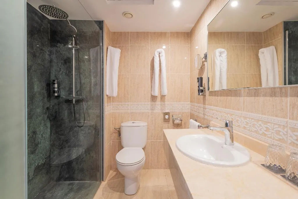 SINGLE COMFORT Room, NYX Hotel Ibiza - Adults only, Ibiza