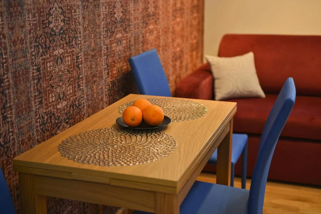 STUDIO CAPACITY 3 Room, La Gioia Magic Orient Apartments, Krakow