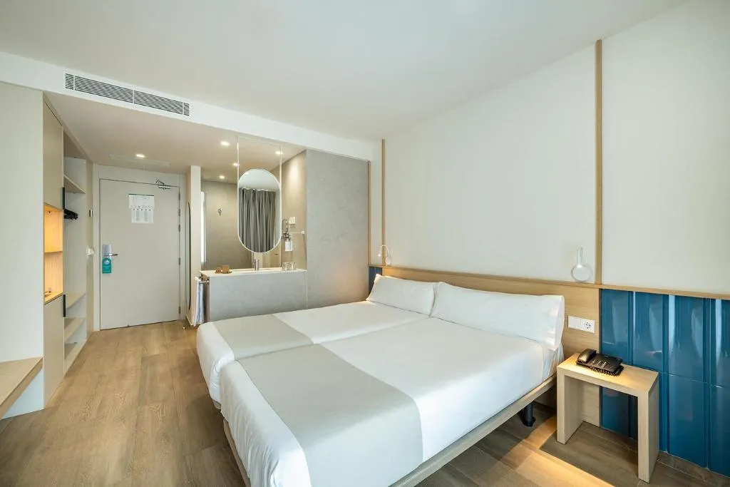 TWIN STANDARD Room, Port Alicante - Playa de San Juan, Costa Blanca