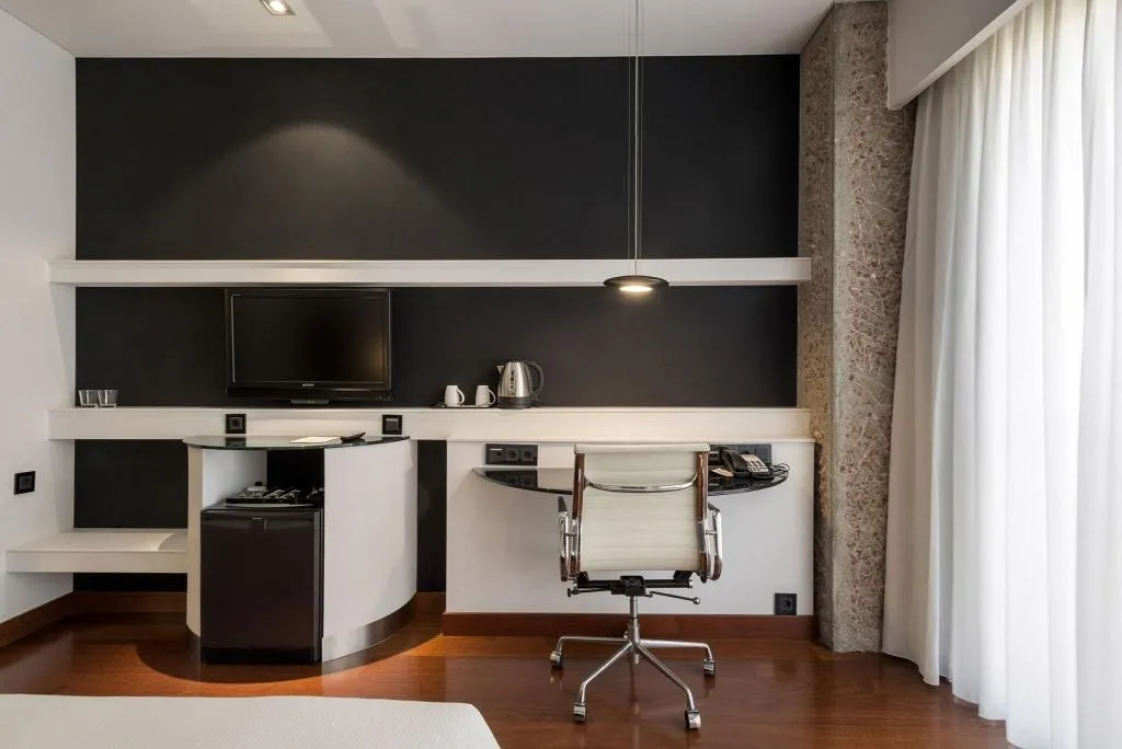 Room, Hilton Madrid Airport, Madrid