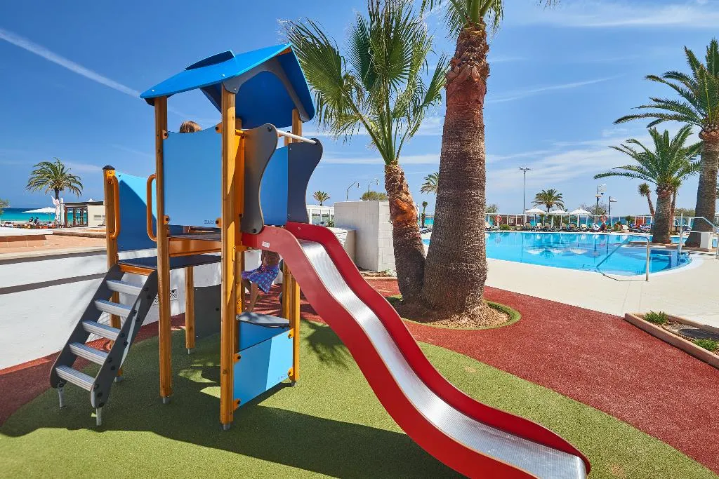 Sports and Entertainment, Hipotels Mercedes, Majorca