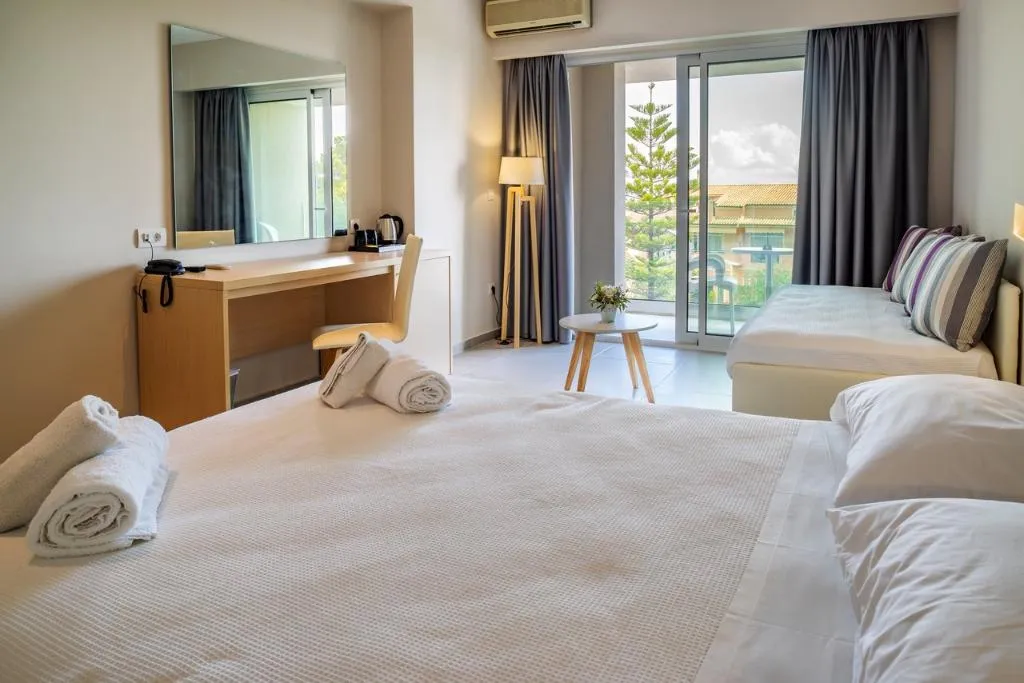 FAMILY ROOM STANDARD Room, CNic Gemini Hotel, Corfu