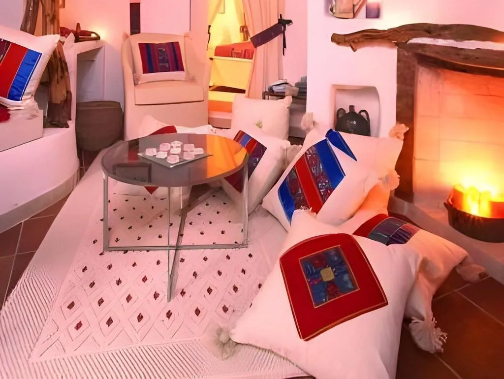 JUNIOR SUITE STANDARD Room, Su Gologone, Olbia