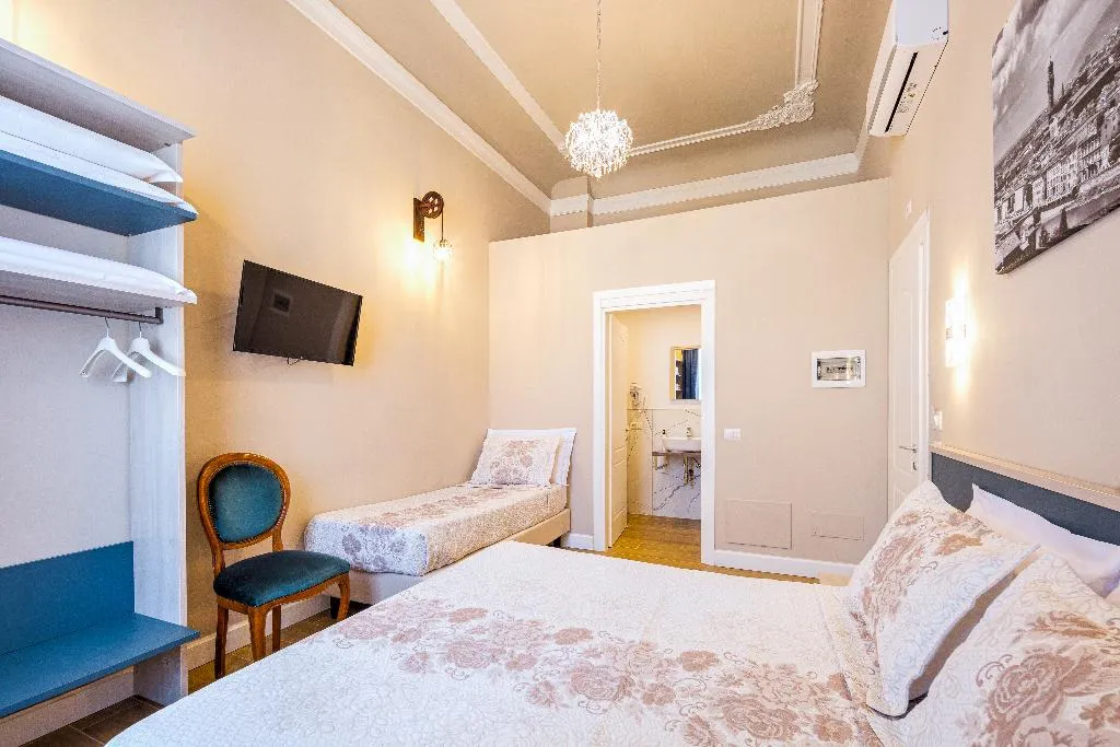 TRIPLE STANDARD Room, Hotel Bijou Roof Terrace, Florence