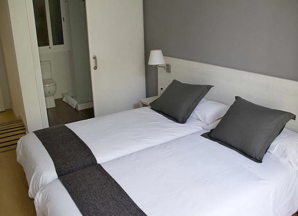 Room, Hostalin Barcelona Diputación, Barcelona