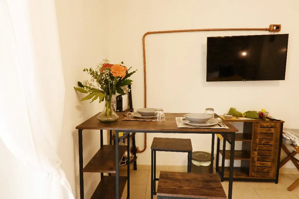 DOUBLE CLASSIC KING BED Room, Napoli Cityscape, Naples