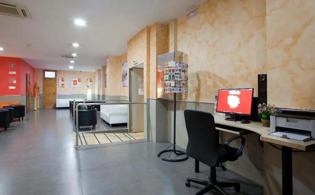 General view, Hostal Barcelona, Barcelona