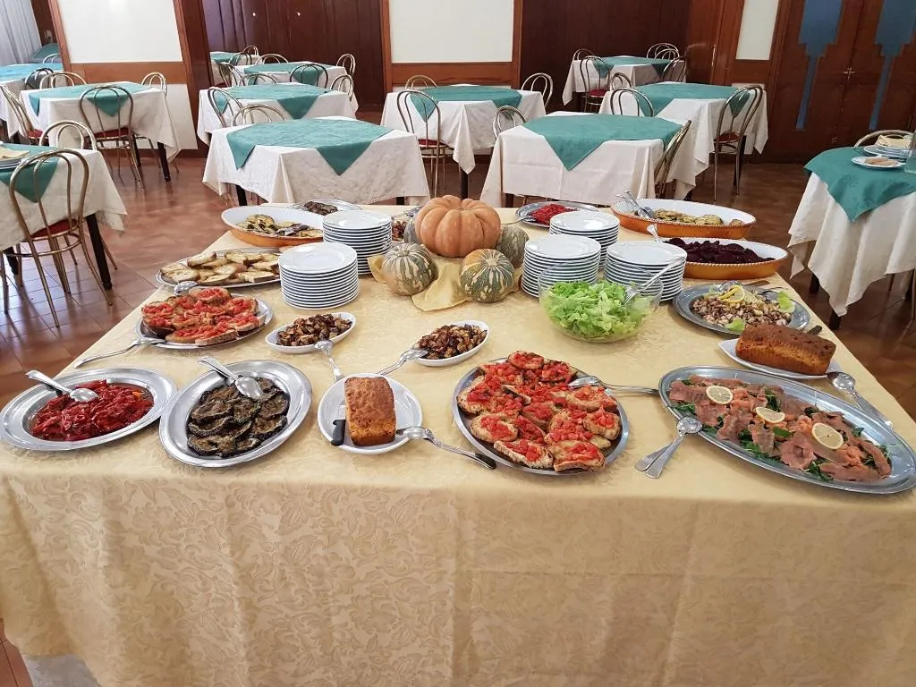Restaurant, Hotel Bonifacio, Rome