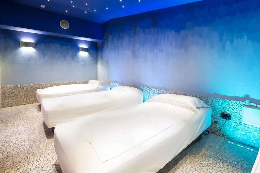 Sports and Entertainment, Art & Hotel Aeroporto, Milan
