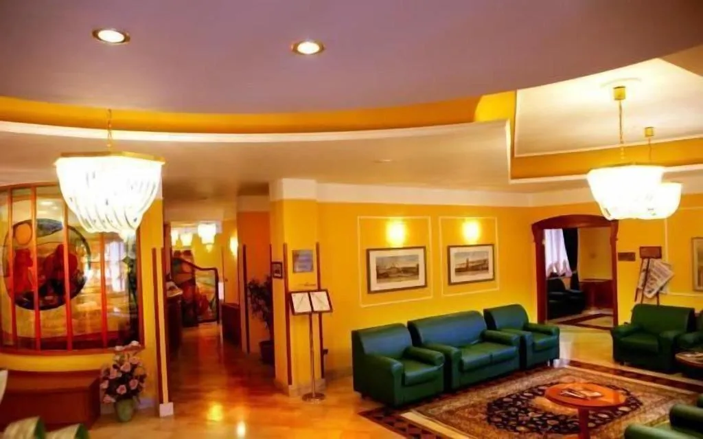 Lobby, Belsito Nola, Naples
