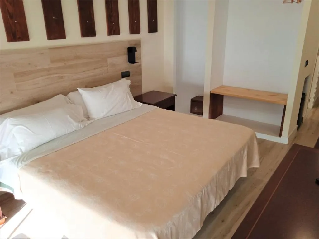 Room, Hotel 153, Barcelona