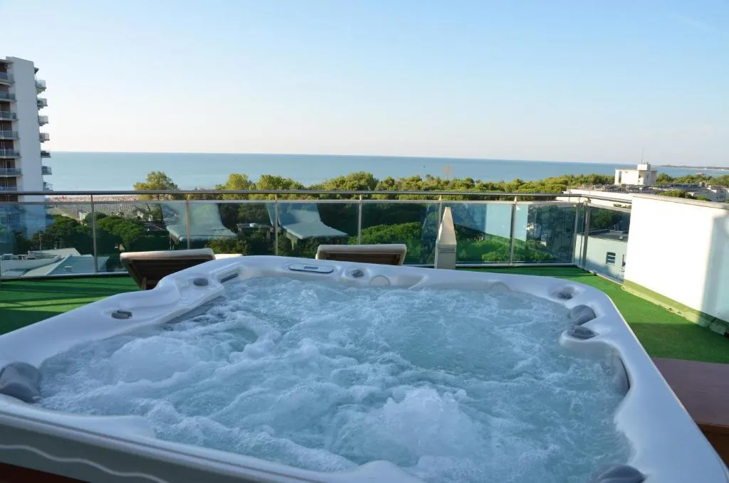 Pool, Cristallo, Venice