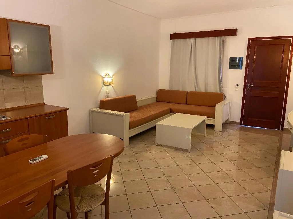 FAMILY ROOM ANNEX Room, Kipriotis Maris Suites, Kos