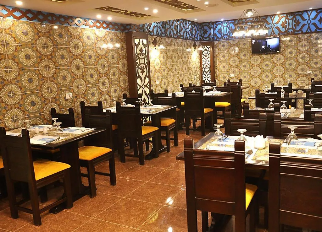 Restaurant, New Star Hotel, Cairo