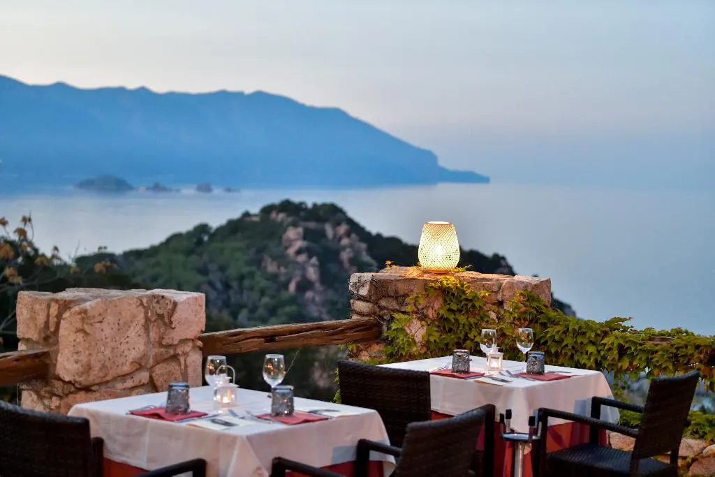 Restaurant, Hotel Monte Turri - Adults only by Falkensteiner, Cagliari