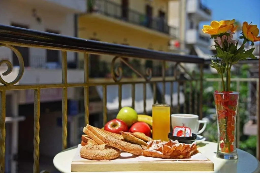 Terrace, Odos Oneiron Boutique Hotel, Crete