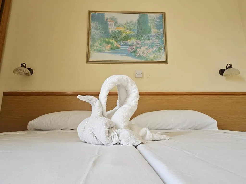 Double or Twin ECONOMY Room, Ambassador Hotel, Malta