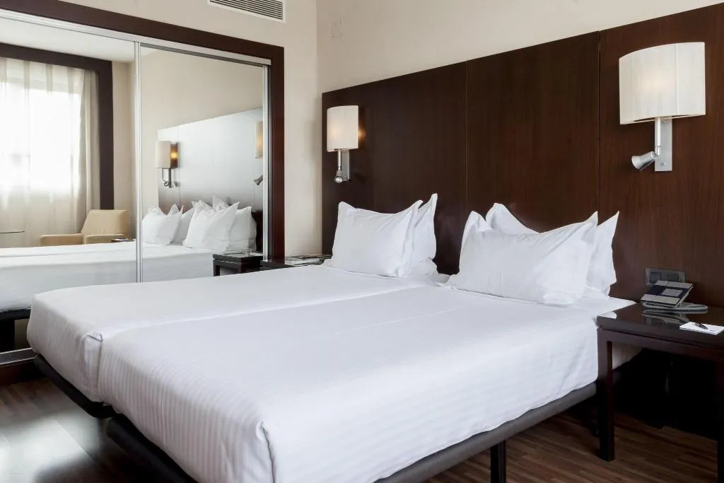 Room, AC Ciudad de Sevilla, Seville