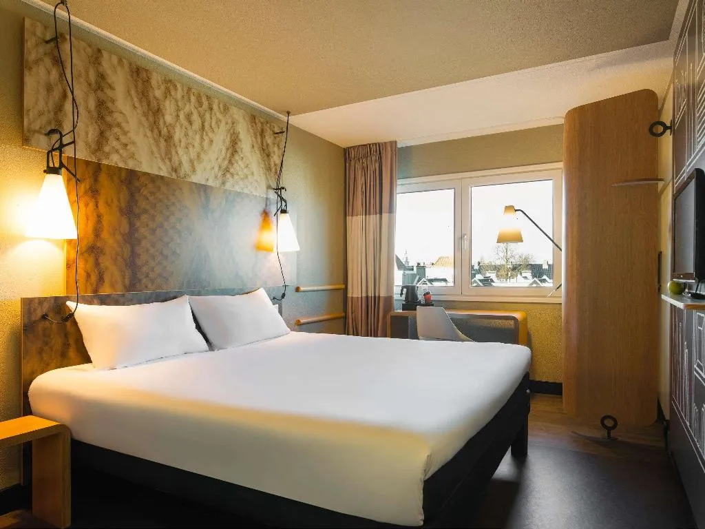 DOUBLE PREMIUM Room, Ibis Amsterdam Centre Stopera, Amsterdam