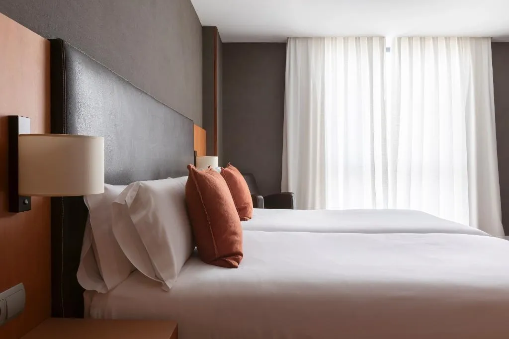 TRIPLE SUPERIOR Room, Hotel Sant Just, Barcelona