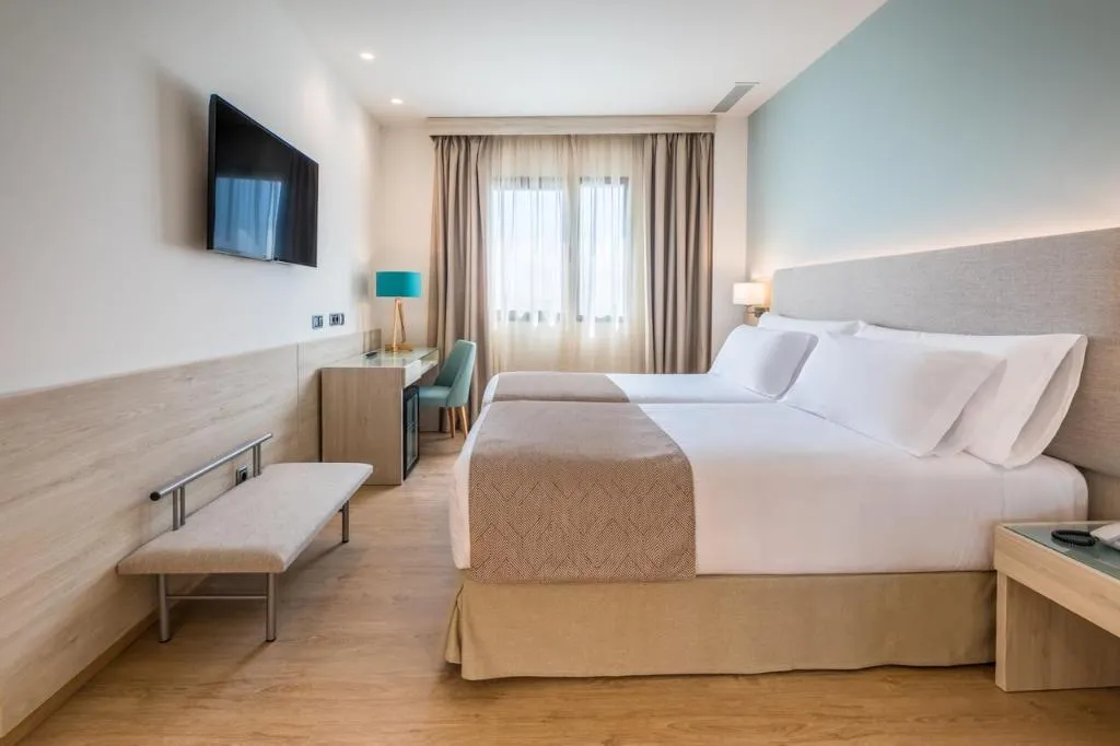 Room, Occidental Sevilla Viapol, Seville