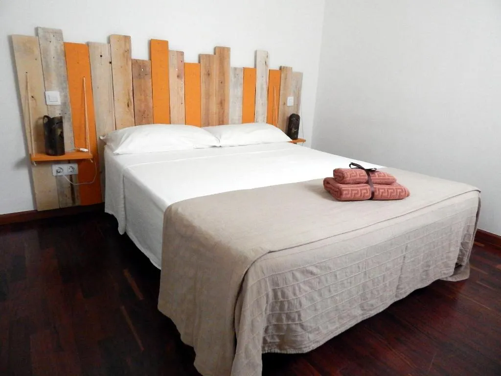 Room, Twenty-Seven Degrees, Gran Canaria