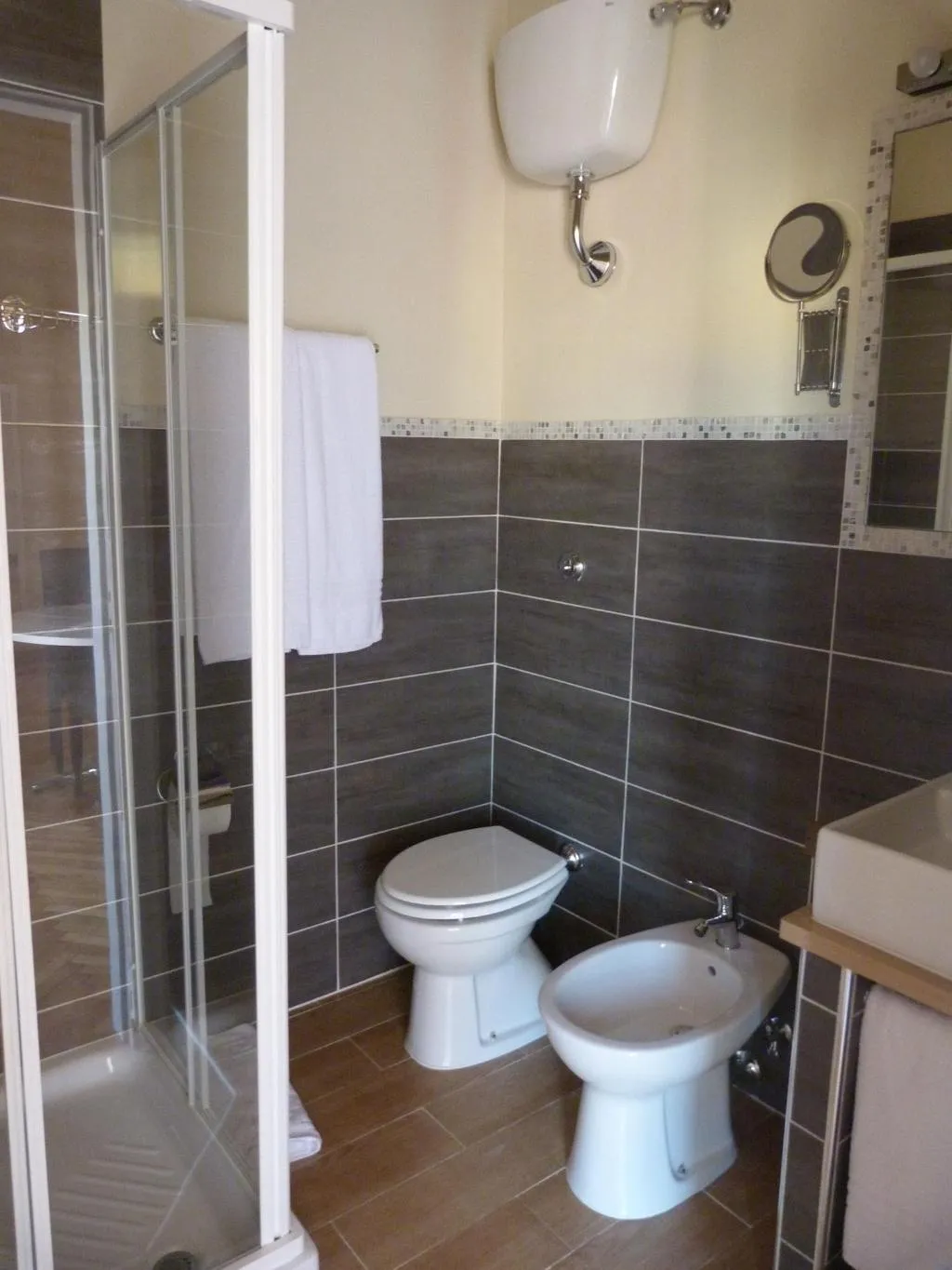 Room, B&B Il Ventre di Napoli, Naples