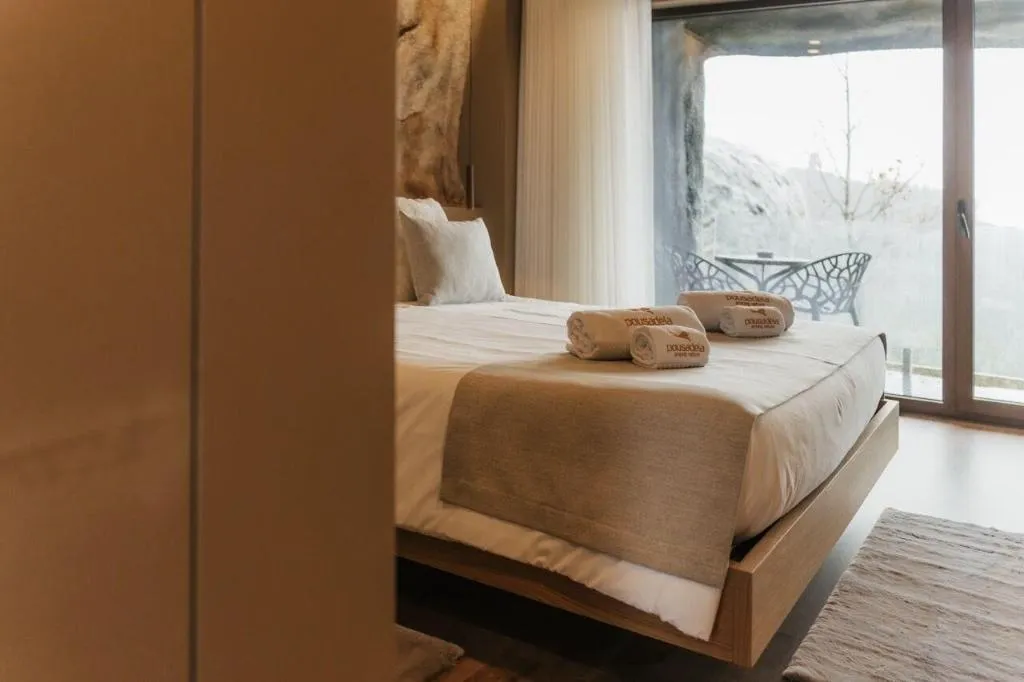 Room, Pousadela Village, Porto