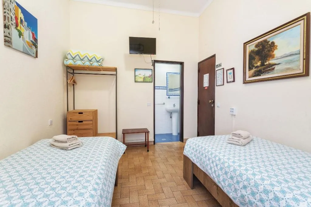 Room, Pension Bicuar, Algarve
