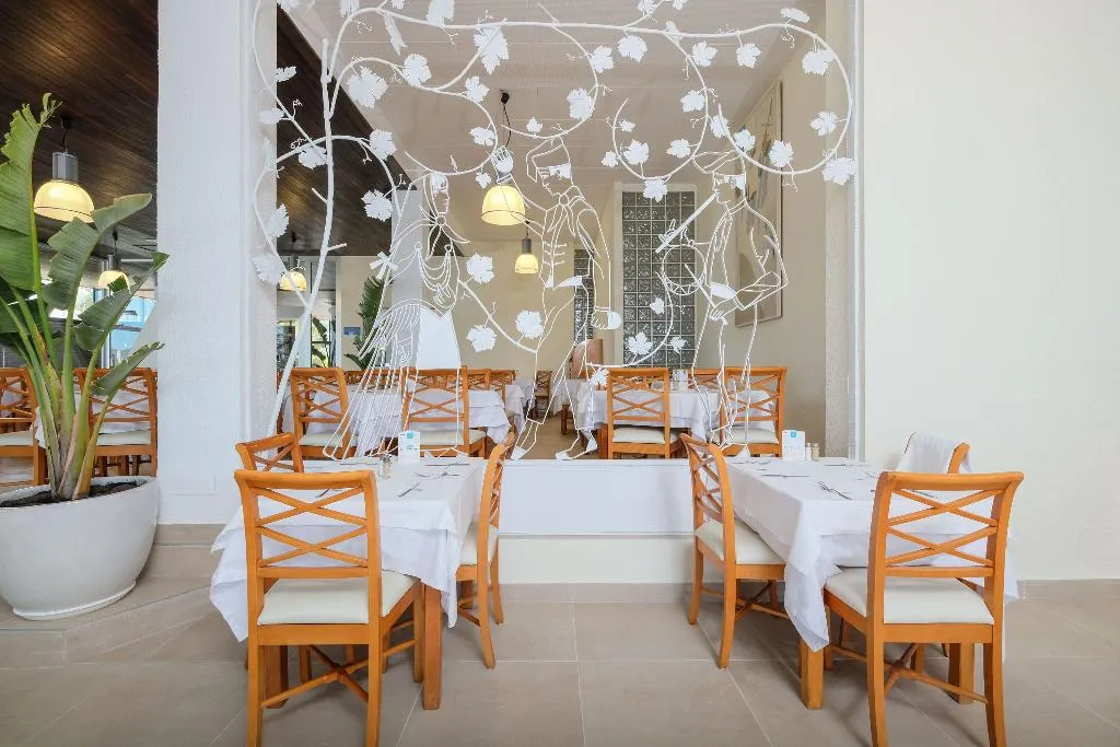 Restaurant, AzuLine Hotel Mar Amantis and Mar Amantis II, Ibiza