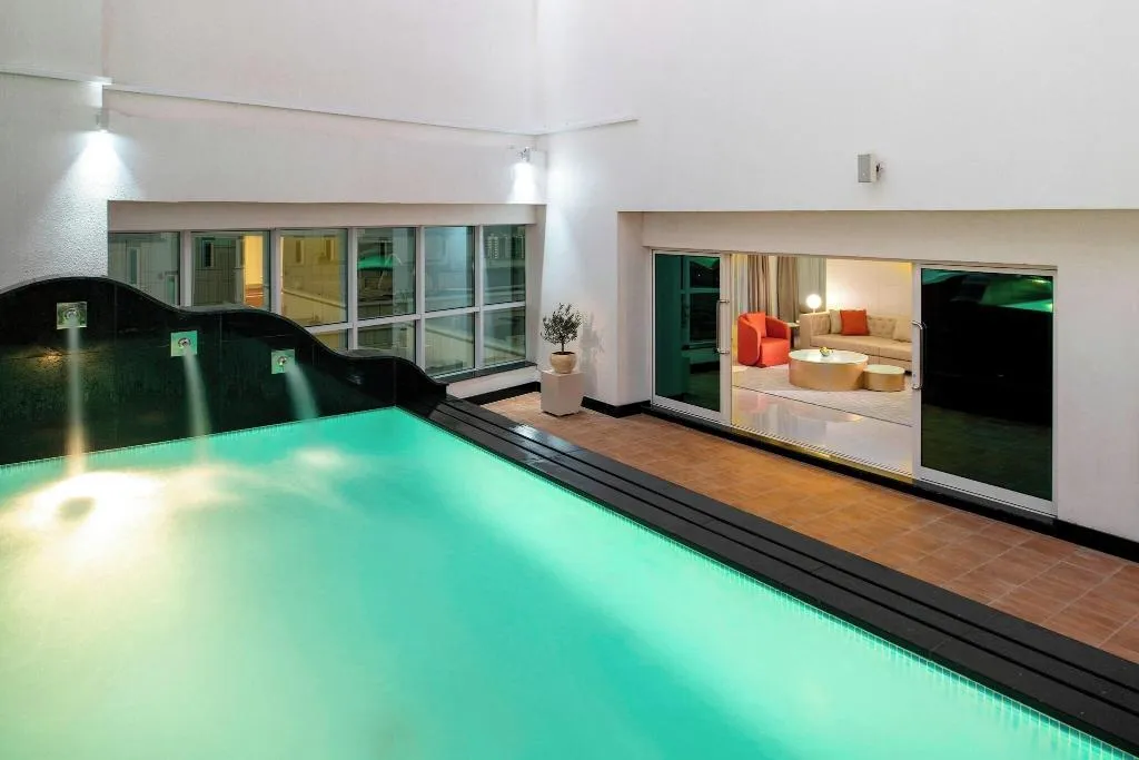 Pool, Four Points by Sheraton Sharjah, Dubai