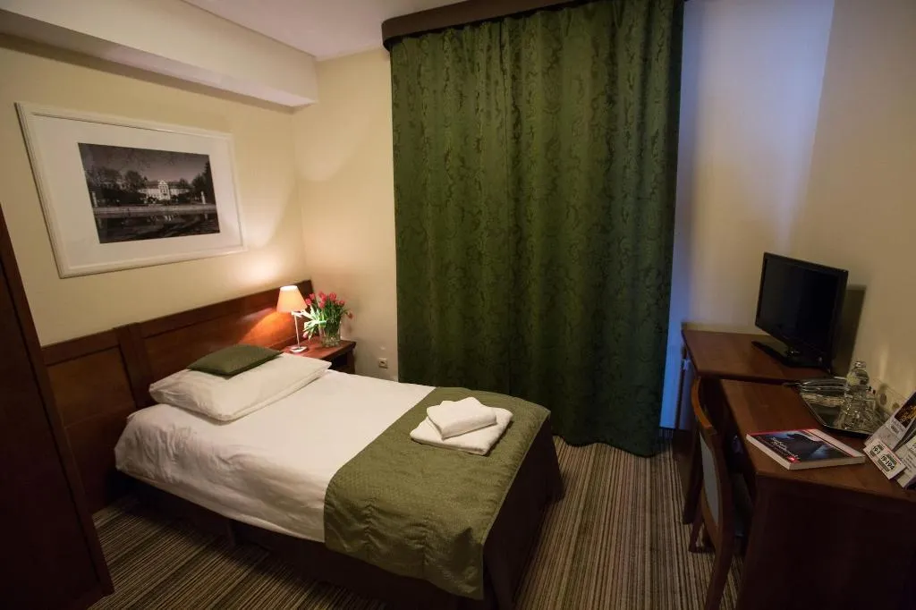 SINGLE STANDARD Room, Villa Palladium, Gdansk