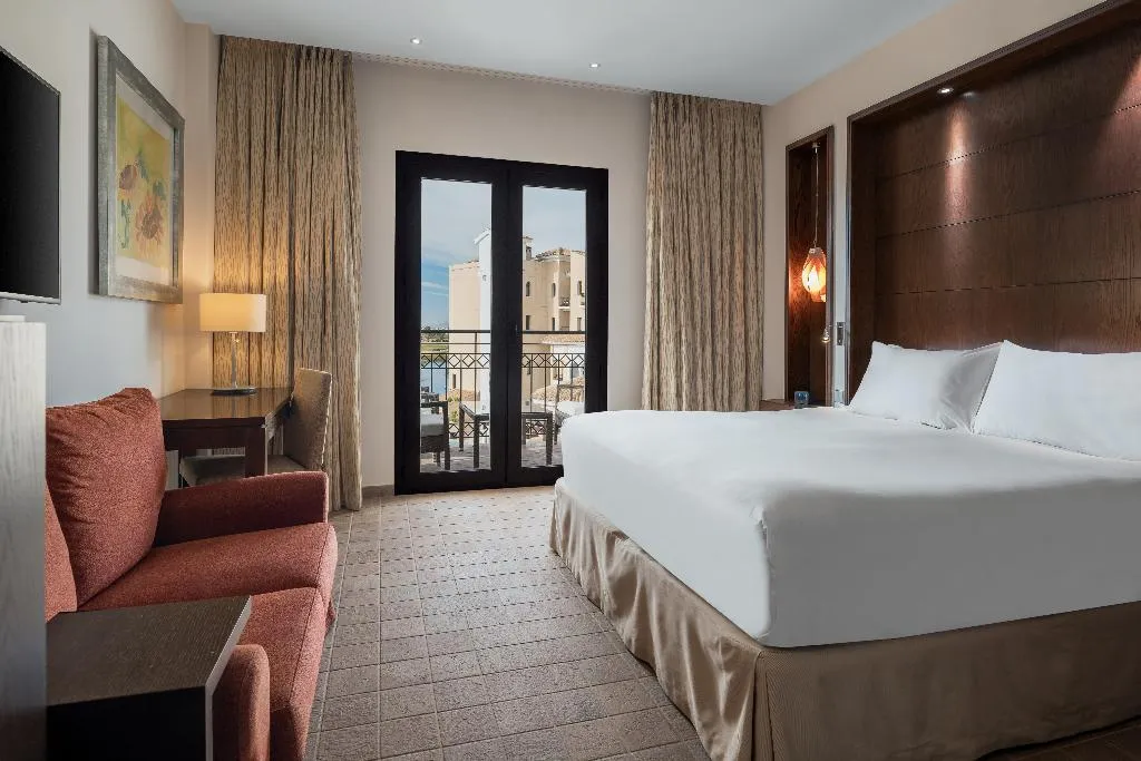 DOUBLE SUPERIOR KING BED Room, DoubleTree by Hilton La Torre Golf Resort & Spa, Costa Blanca