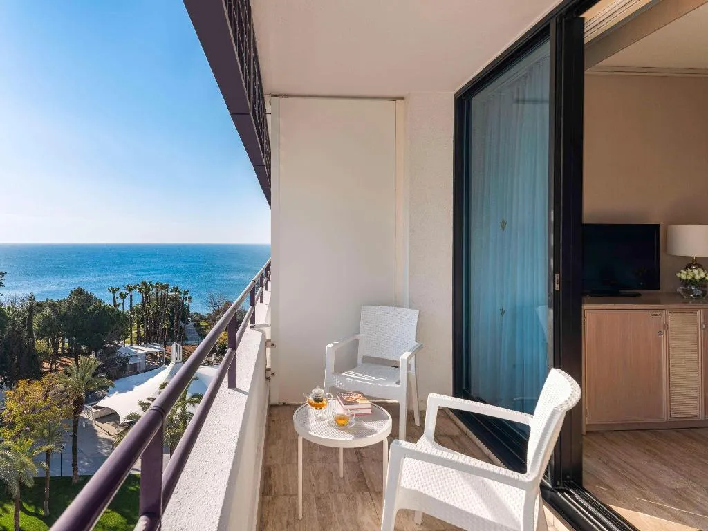 DOUBLE COMFORT SEA VIEW Room, Rixos Downtown Antalya L.O.L.ThemePark Free Access, Antalya
